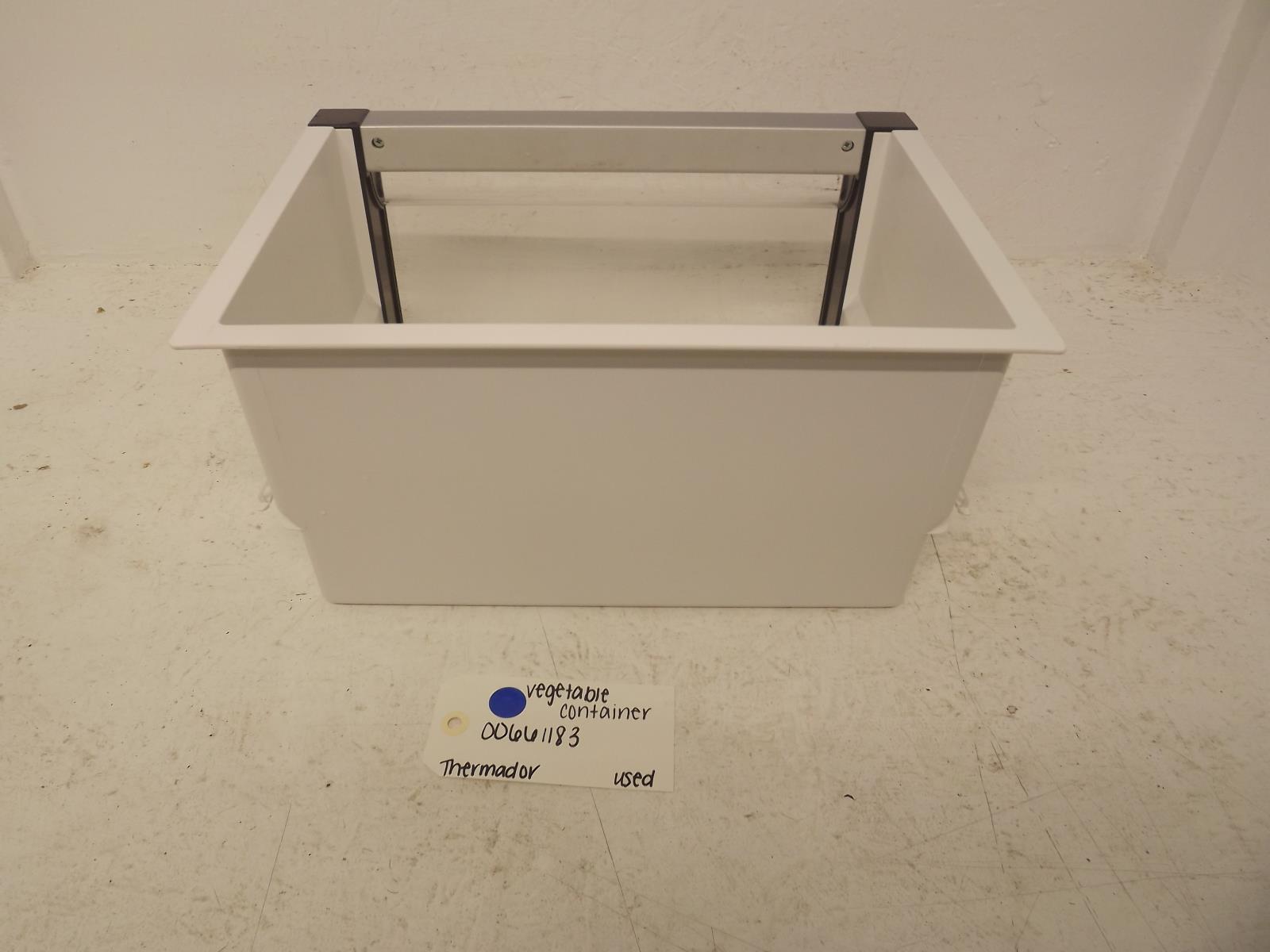 Thermador Refrigerator 00661183 Container Used Thermador Refrigerator 00661183 Container Used